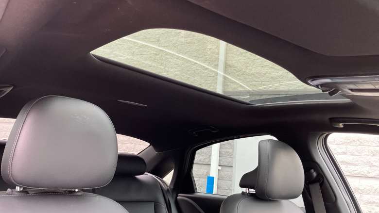 Hyundai IONIQ 6 239kW Ultimate 77kWh 4dr AWD Auto Electric Saloon